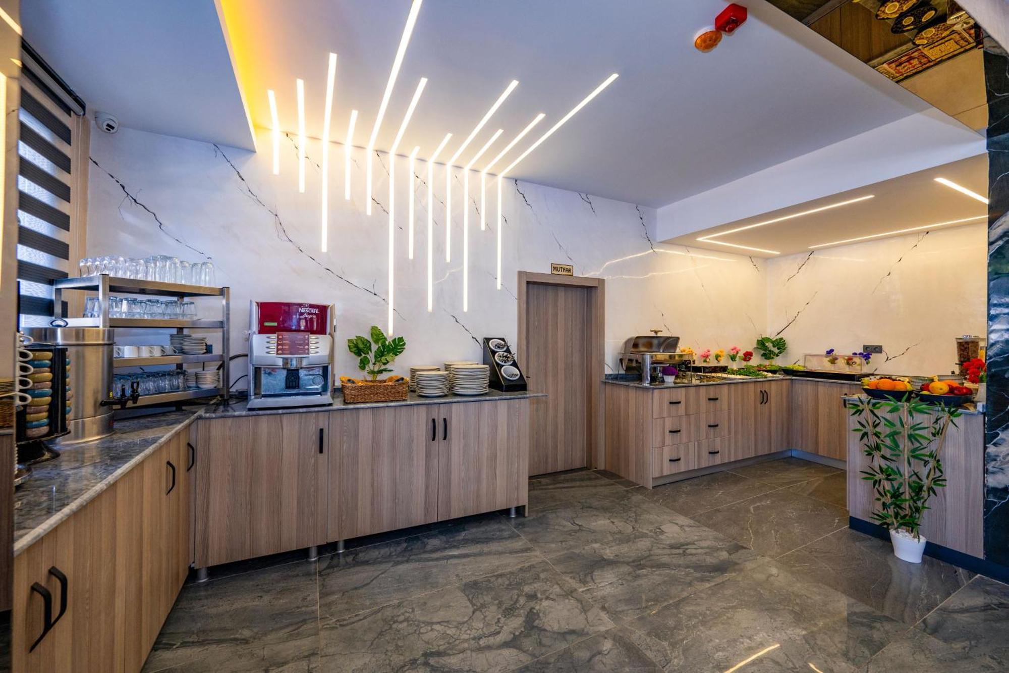 Otel Carpediem Gold Kusadası Exteriér fotografie